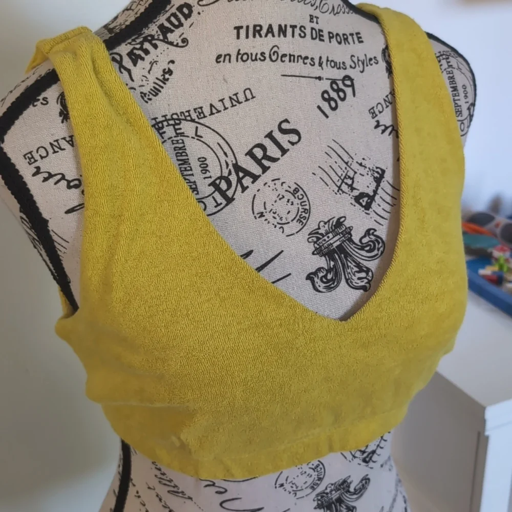 OFFLINE AERIE | Women's Green Rush Terry Recharge Least Support Sports Bra NWOT - Picture 4 of 6